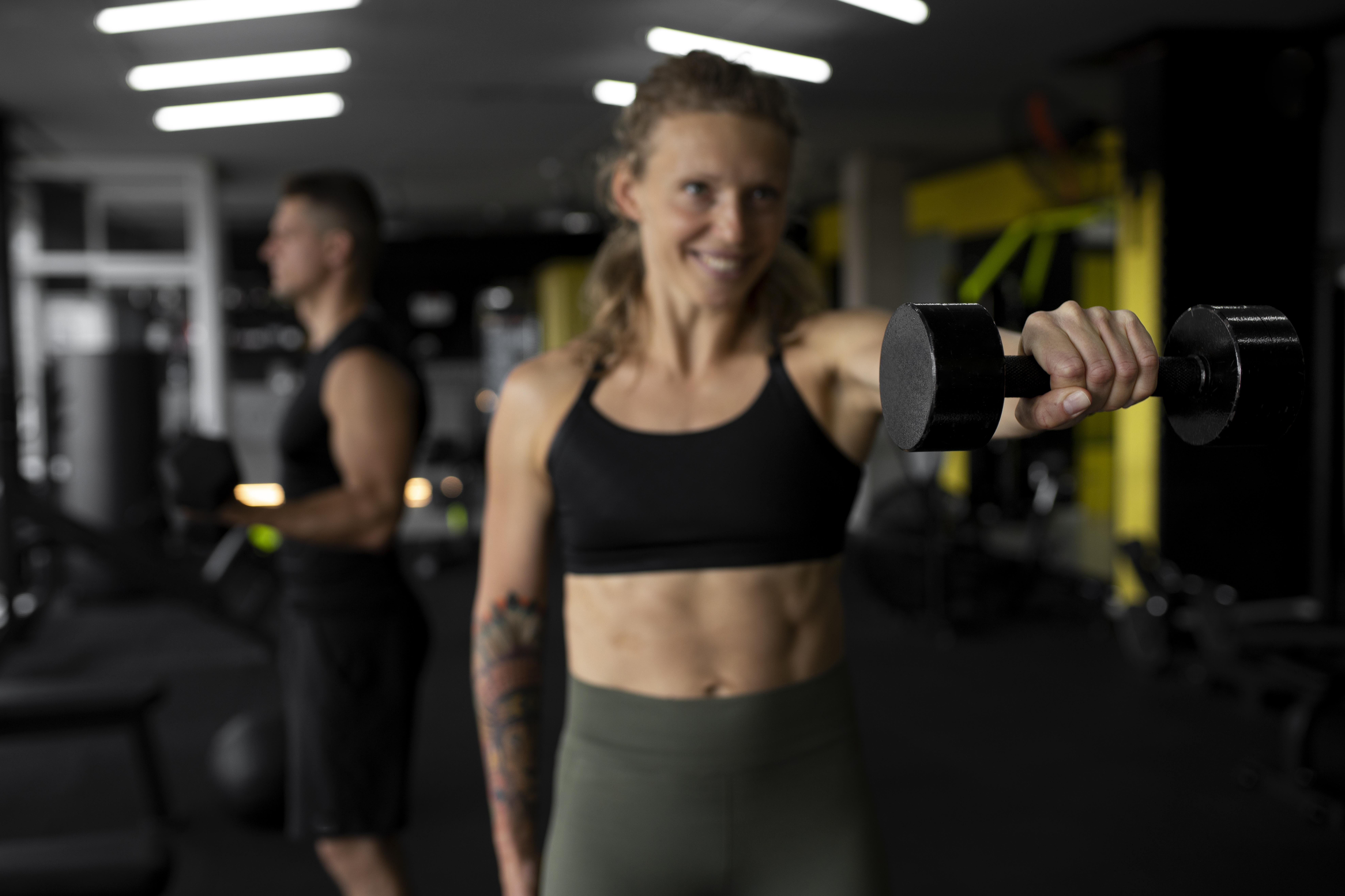 Como a altura influencia a mecânica dos exercícios: entenda as diferenças